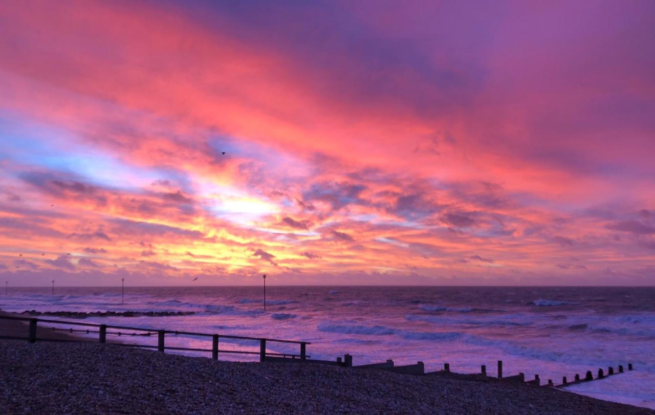 Purple Cloud Cottage Portsmouth Eksteriør billede